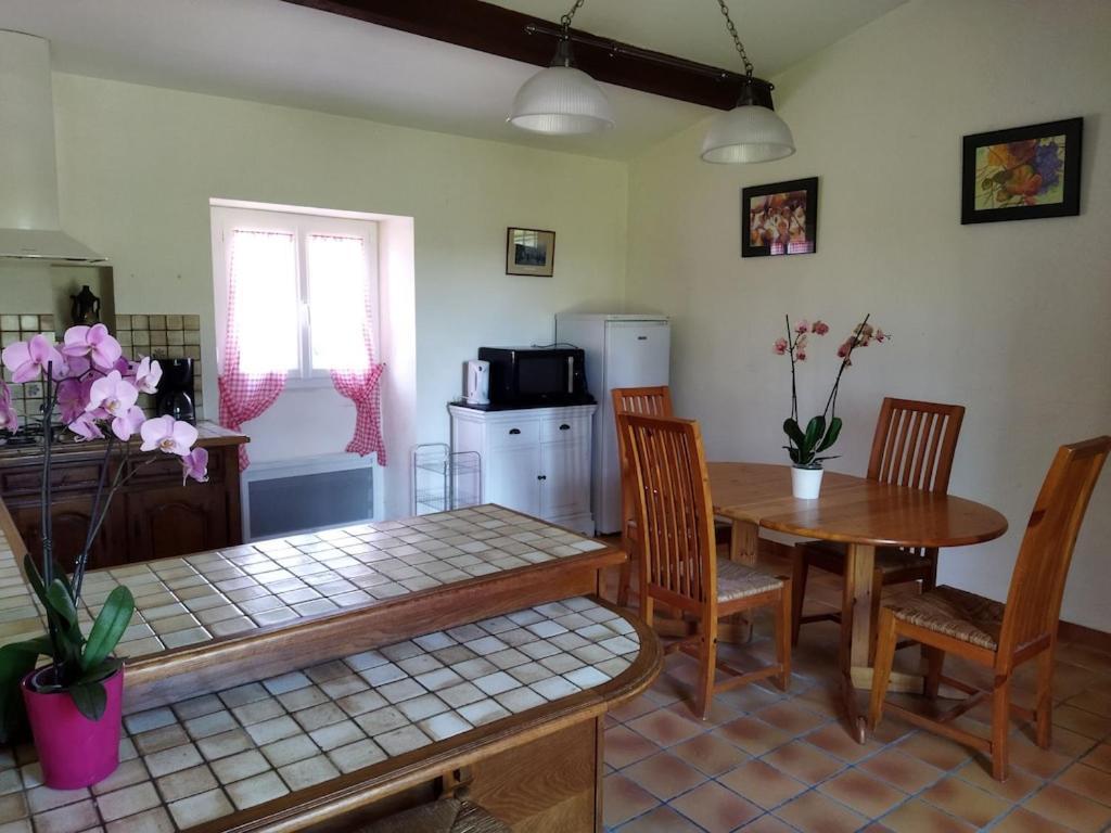 Maison De Campagne Au Coeur D'Un Elevage De Poneys Connemara Le Landreau Екстер'єр фото